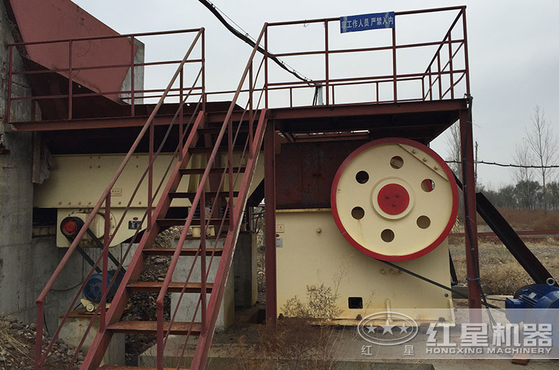 普通鄂破作業(yè)現(xiàn)場實拍 普通鄂破作業(yè)現(xiàn)場實拍