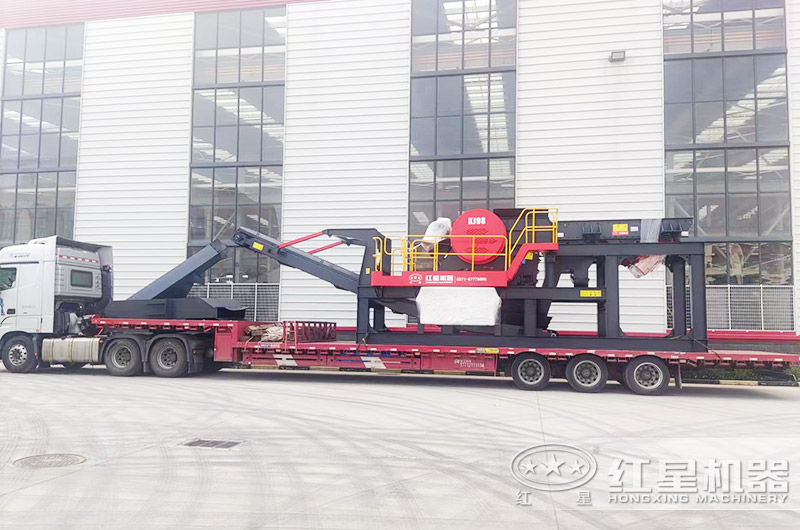 紅星移動(dòng)石料破碎機(jī)發(fā)貨 紅星移動(dòng)石料破碎機(jī)發(fā)貨