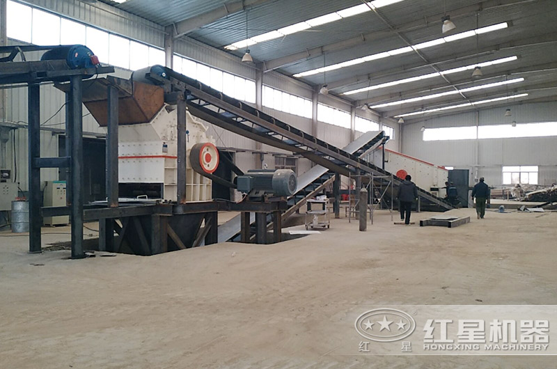 河南時(shí)產(chǎn)50噸05石子制備加工現(xiàn)場(chǎng) 河南時(shí)產(chǎn)50噸05石子制備加工現(xiàn)場(chǎng)