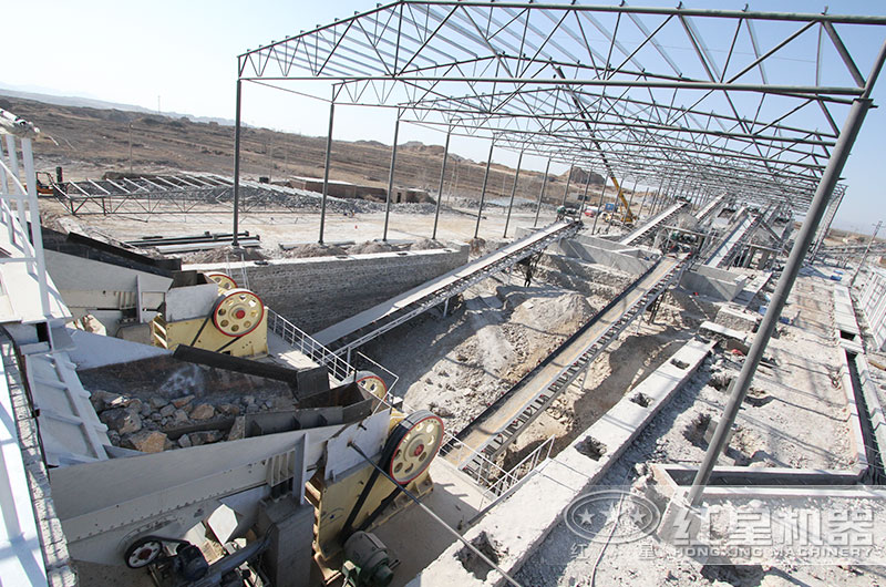 大型石灰石破碎客戶現(xiàn)場實(shí)拍 大型石灰石破碎客戶現(xiàn)場實(shí)拍