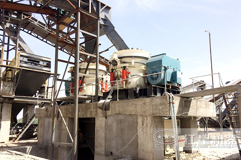 爐渣破碎生產(chǎn)線現(xiàn)場 爐渣破碎生產(chǎn)線現(xiàn)場