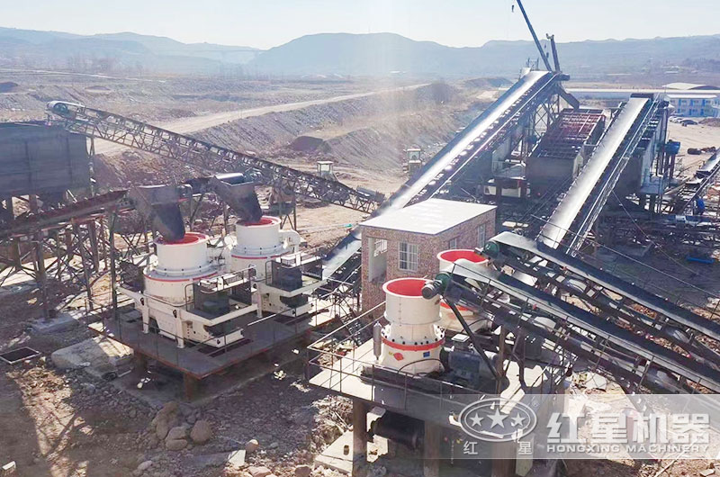 大型精品砂加工生產(chǎn)客戶現(xiàn)場(chǎng) 大型精品砂加工生產(chǎn)客戶現(xiàn)場(chǎng)