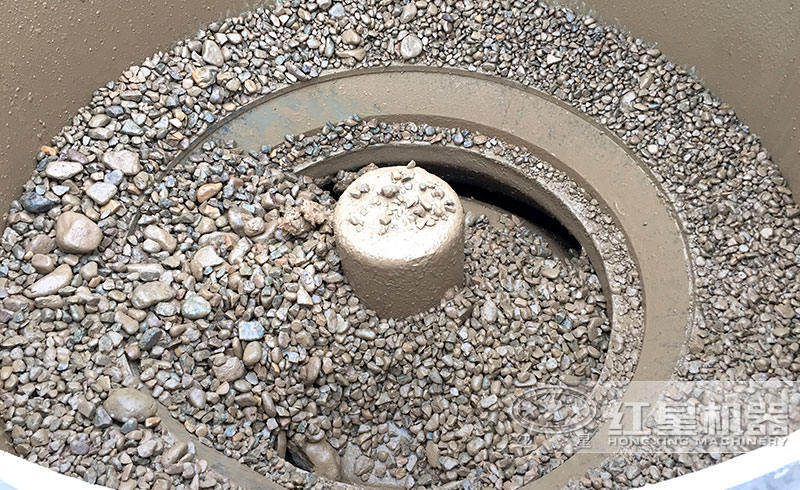 河卵石制沙機進(jìn)料口