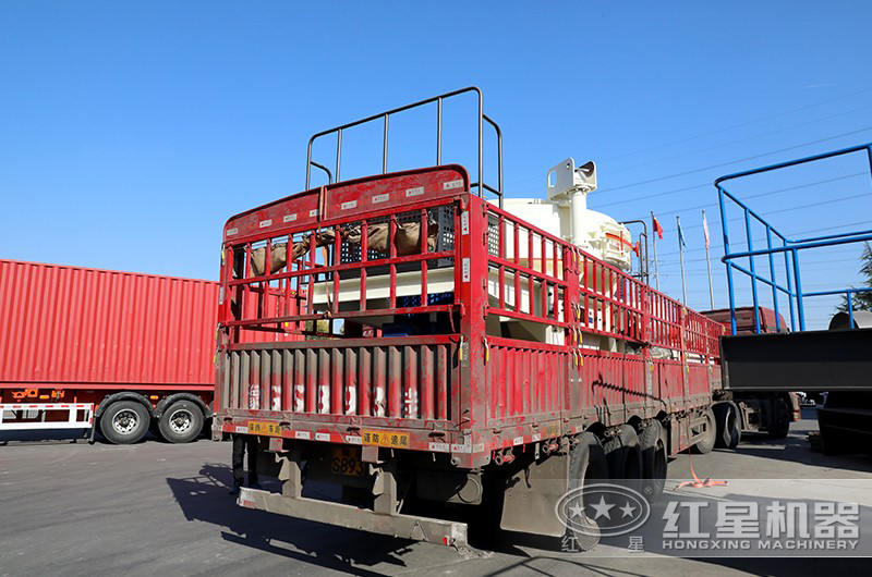 小型打沙機設(shè)備發(fā)貨現(xiàn)場