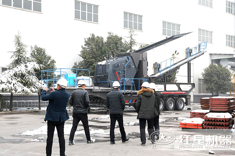 用戶到廠參觀選購(gòu)設(shè)備