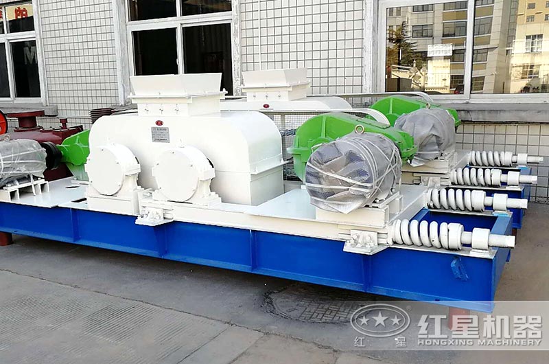 對輥式破碎機設(shè)備圖片 對輥式破碎機設(shè)備圖片