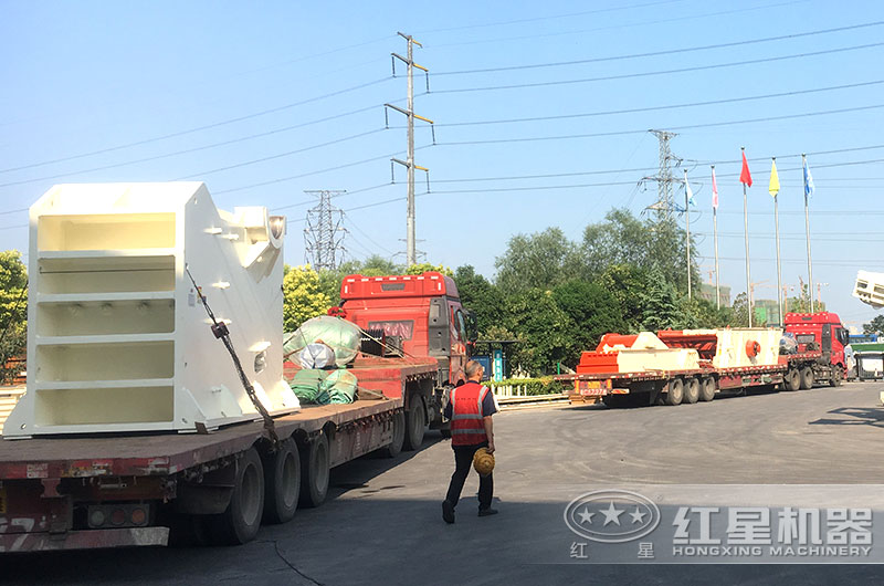 鄂式破碎機(jī)設(shè)備發(fā)往河南洛陽