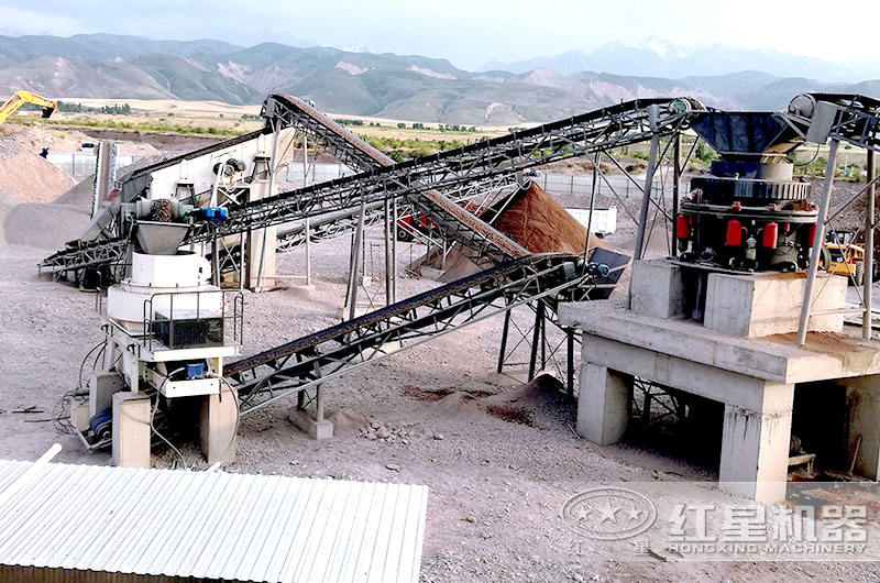 碎石制砂生產(chǎn)現(xiàn)場_沖擊式碎石制砂機