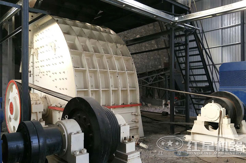 錘式煤炭破碎機作業(yè)現(xiàn)場 錘式煤炭破碎機作業(yè)現(xiàn)場