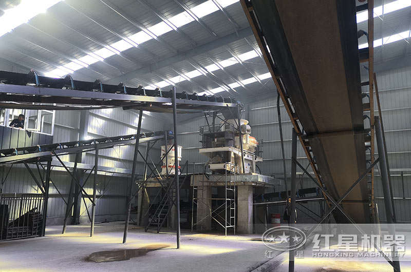 標配版生產線現場